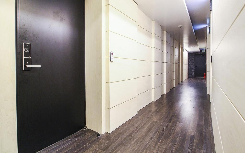 Merdi Hotel Suwon Buitenkant foto